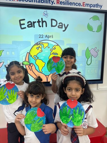 Al Hekma International School shares photos and videos from Earth Day events and invites you to choose and share them on your social media platforms. Please tag our Instagram account @AHISCOMMUNITY&AHIS
