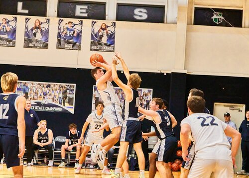 varsity boys basketball