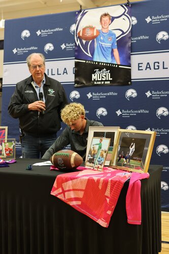 Justus Musil signs to play soccer at Lubbock Christian