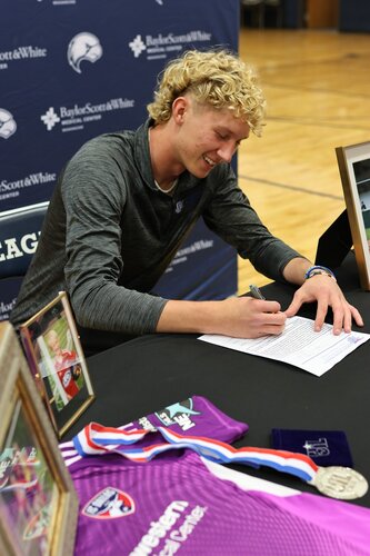 Justus Musil signs to play soccer at Lubbock Christian