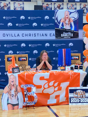 Brenlin Garlitz signs to play volleyball at Sam Houston State University