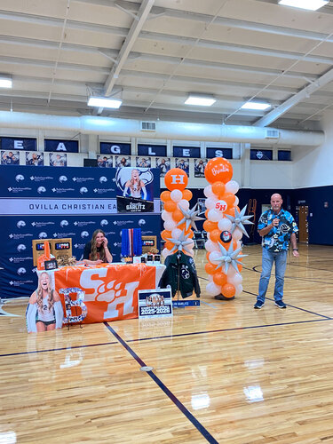 Brenlin Garlitz signs to play volleyball at Sam Houston State University