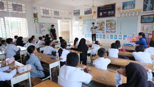 "Climate Nex Gen Heroes" is an in-person, interactive climate action project educating more than 30 primary school students at Hun Sen Kampong Kes. The project transforms complex environmental concepts into easily understandable, engaging lessons using visually appealing A0 posters and hands-on activities. By focusing on the local mangrove ecosystem, the natural heroes of the coastline, the project teaches students about climate mitigation and adaptation.
