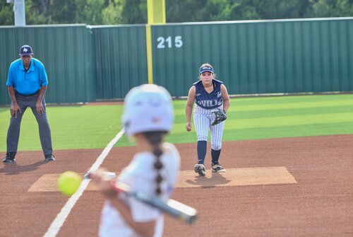 Varsity Softball
Pictures by Carlton Marshall