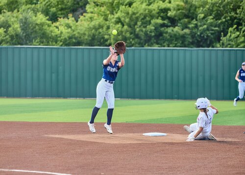 Varsity Softball
Pictures by Carlton Marshall