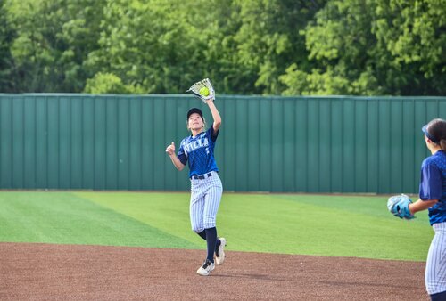 Varsity Softball
Pictures by Carlton Marshall