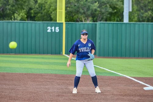 Varsity Softball
Pictures by Carlton Marshall