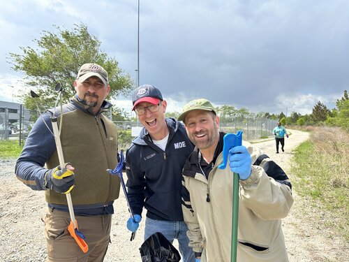 In just over an hour our group collected over 160 lbs. of trash from the shores of the Patapsco River at the Masonville Cove Environmental Center in Baltimore.