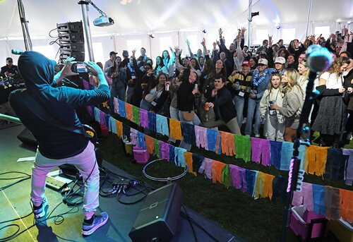 Floralia: The Encore, or Re-Flo, with Wicked Peach at 2026 Reunion Saturday, May 30, 2026 on Tempel Green. (Connecticut College photos by Sean D. Elliot)