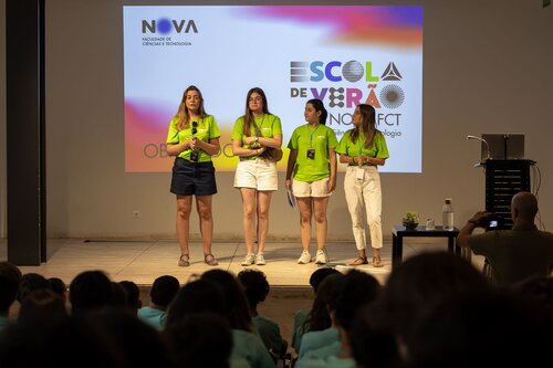 Marta Gomes, Margarida Conde, Inês Silvério, Sara Costa. Sessão de boas-vindas
