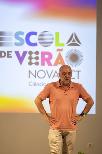 José Júlio Alferes. Sessão de boas-vindas