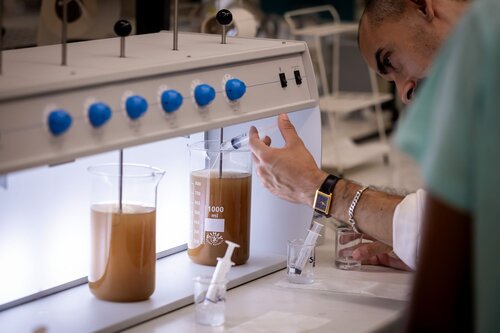 Tratamento, Reutilização e os Desafios da Água. Diogo Borges Sousa; Pedro Santos. Ciências e Engenharia do Ambiente. DCEA