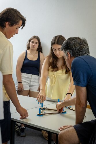 Superestruturas. Rodrigo Gonçalves, Departamento de Engenharia Cívil, DEC