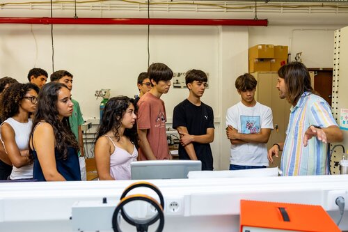 Física Nuclear: Diálogo com o Invisível. Jorge Machado, Departamento de Física. DF