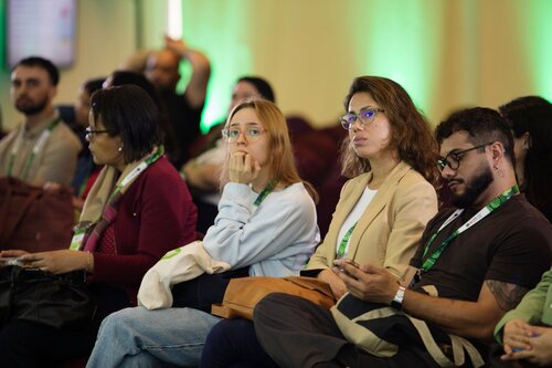 AIDS 2026, the 26th IAS Conference on HIV and AIDS. Rio de Janeiro, Brazil. 
Saturday, 25 July 2026.

Volunteers kick-off meeting. 

© Andréa Testoni / IAS