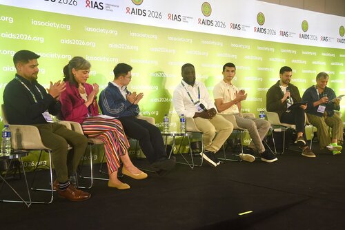 AIDS 2026, the 26th Conference on HIV and AIDS. Rio de Janeiro, Brazil.
Sunday, 26 July 2026.

PC0302. HIV cure without borders: Science, community and Latin America and Caribbean perspectives - Opening and setting the scene.
In the photos: Panel / Krista Dong, Vinicius Francisco da Silva, Alberto Machinda, Jorge Gallardo, Carlo Sacdalan, Natalia Laufer.

© Márcia Moreira / IAS