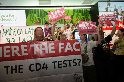 AIDS 2026, the 26th International AIDS Conference. Rio de Janeiro, Brazil.
Monday, 27 July 2026

OP01. Opening Session
In the photo: Public demonstration

©️ Andréa Testoni / IAS