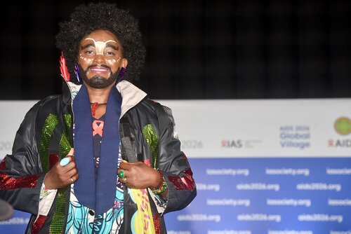 AIDS 2026, the 26th International AIDS Conference. Rio de Janeiro, Brazil.
Monday, 27 July 2026.

GVMS31. Global Village Opening Moment.
In the photo: Eric the Dragking.

© Márcia Moreira / IAS