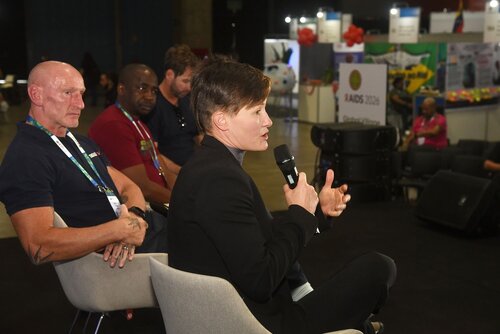 AIDS 2026, the 26th International AIDS Conference. Rio de Janeiro, Brazil.
Monday, 27 July 2026.

GVPD. GV panel discussion.
In the photo: the panel.

© Márcia Moreira / IAS.