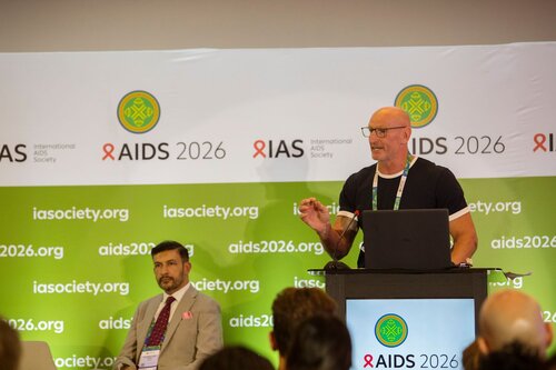 AIDS 2026, the 26th International AIDS Conference. Rio de Janeiro, Brazil.
Tuesday, 28 July 2026

SY04. Gareth Thomas' introductory remarks in symposium, "Moving away from stigma"
In the photo: Gareth Thomas

©️ Andréa Testoni / IAS