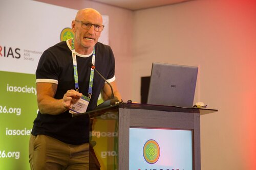 AIDS 2026, the 26th International AIDS Conference. Rio de Janeiro, Brazil.
Tuesday, 28 July 2026

SY04. Gareth Thomas' introductory remarks in symposium, "Moving away from stigma"
In the photo: Gareth Thomas

©️ Andréa Testoni / IAS