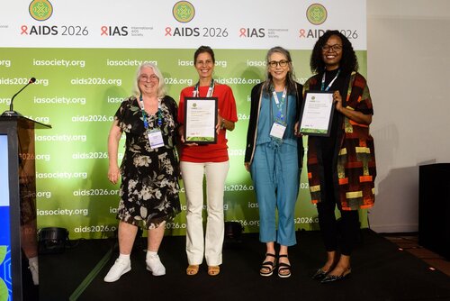 AIDS 2026, the 26th International AIDS Conference. Rio de Janeiro, Brazil.
Tuesday, 27 July 2026.

SY01. Prize for Excellence in HIV Research Related to Children and Adolescents.
In the photo: Caterina Casalini, Mercia Elisa Sitoe Matsinhe. 

©️ Rogério von Krüger / IAS