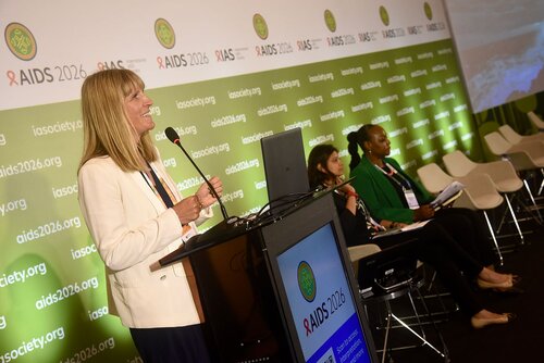 AIDS 2026, the 26th International AIDS Conference. Rio de Janeiro, Brazil.
Monday, 27 July 2026.

SAT36. Priorization under pressure: Rethinking  HIV service delivery with TIER-Plus.
In the photos: Anna Grimsrud.

© Márcia Moreira / IAS.