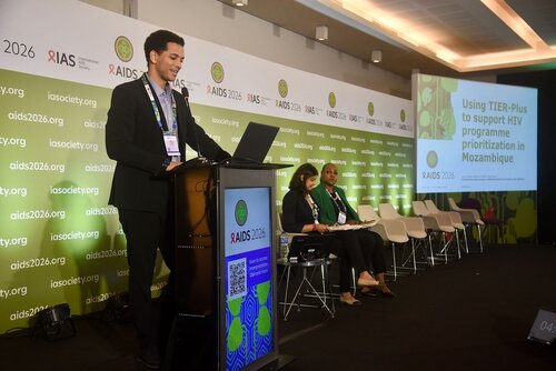 AIDS 2026, the 26th International AIDS Conference. Rio de Janeiro, Brazil.
Monday, 27 July 2026.

SAT36. Priorization under pressure: Rethinking  HIV service delivery with TIER-Plus.
In the photos: Irénio Gaspar.

© Márcia Moreira / IAS.