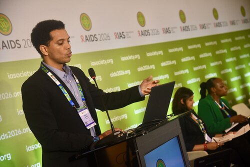 AIDS 2026, the 26th International AIDS Conference. Rio de Janeiro, Brazil.
Monday, 27 July 2026.

SAT36. Priorization under pressure: Rethinking  HIV service delivery with TIER-Plus.
In the photos: Irénio Gaspar.

© Márcia Moreira / IAS.