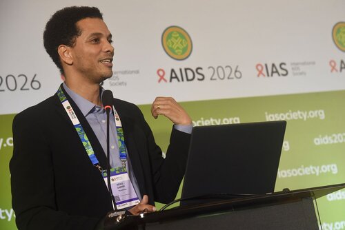AIDS 2026, the 26th International AIDS Conference. Rio de Janeiro, Brazil.
Monday, 27 July 2026.

SAT36. Priorization under pressure: Rethinking  HIV service delivery with TIER-Plus.
In the photos: Irénio Gaspar.

© Márcia Moreira / IAS.