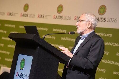 AIDS 2026, the 26th International AIDS Conference. Rio de Janeiro, Brazil.
Tuesday, 28 July 2026.

WS01. How to write and submit a research manuscript.
In the photos: Kenneth Hugh Mayer.

© Márcia Moreira / IAS.