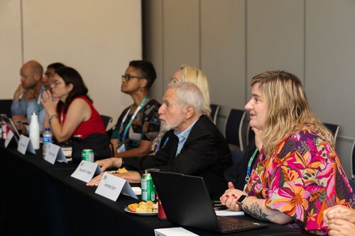 AIDS 2026, the 26th International AIDS Conference. Rio de Janeiro, Brazil.
Tuesday, 28 July 2026

JIASEBMM. JIAS Editorial Board member meeting.
In the photo: Keneth Hugh Mayer, Annete Sohn, Marlène Bras.

©️ Andréa Testoni / IAS