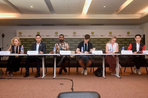 AIDS 2026, the 26th International AIDS Conference. Rio de Janeiro, Brazil.
Wednesday, 29 July 2026.

MR03. Media roundtable – Fiji: Responding to the fastest-growing epidemic in the world.
In the photos: The table.

© Márcia Moreira / IAS.