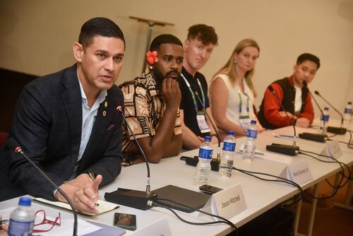 AIDS 2026, the 26th International AIDS Conference. Rio de Janeiro, Brazil.
Wednesday, 29 July 2026.

MR03. Media roundtable – Fiji: Responding to the fastest-growing epidemic in the world.
In the photos: The table.

© Márcia Moreira / IAS.
