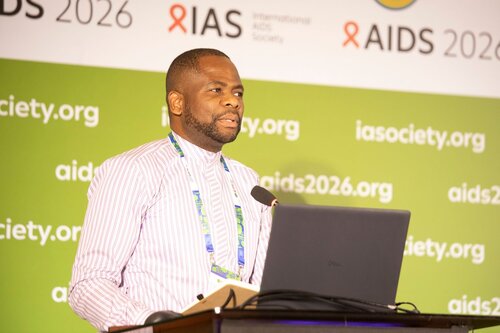 AIDS 2026, the 26th International AIDS Conference. Rio de Janeiro, Brazil.
Tuesday, 28 July 2026.

SAT34. AI and HIV: Who owns the future of public health?
In the photo: Olufolahan Adeleke

©️ Felipe Varanda / IAS