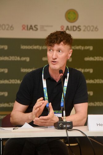 AIDS 2026, the 26th International AIDS Conference. Rio de Janeiro, Brazil.
Wednesday, 29 July 2026.

MR03. Media roundtable – Fiji: Responding to the fastest-growing epidemic in the world.
In the photos: Dash Heath-Paynter.

© Márcia Moreira / IAS.