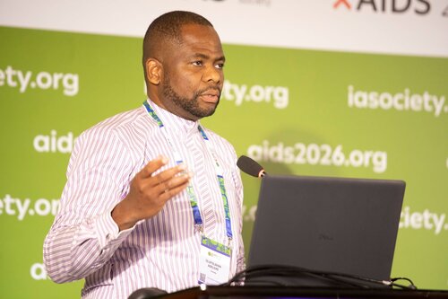 AIDS 2026, the 26th International AIDS Conference. Rio de Janeiro, Brazil.
Tuesday, 28 July 2026.

SAT34. AI and HIV: Who owns the future of public health?
In the photo: Olufolahan Adeleke

©️ Felipe Varanda / IAS