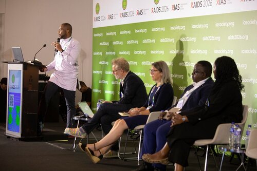 AIDS 2026, the 26th International AIDS Conference. Rio de Janeiro, Brazil.
Tuesday, 28 July 2026.

SAT34. AI and HIV: Who owns the future of public health?
In the photo: Olufolahan Adeleke

©️ Felipe Varanda / IAS