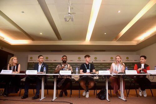 AIDS 2026, the 26th International AIDS Conference. Rio de Janeiro, Brazil.
Wednesday, 29 July 2026.

MR03. Media roundtable – Fiji: Responding to the fastest-growing epidemic in the world.
In the photos: The table.

© Márcia Moreira / IAS.