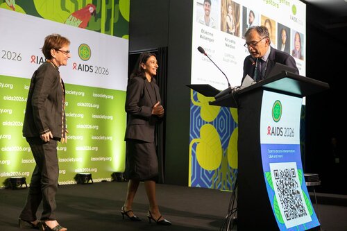 AIDS 2026, the 26th International AIDS Conference. Rio de Janeiro, Brazil.
Tuesday, 28 July 2026.

PL01. Rethink. Rebuild. Rise.
In the photo: presenters and recipients of the IAS/ANRS Lange/van Tongeren Prizes for Young Investigators

©️ Felipe Varanda / IAS