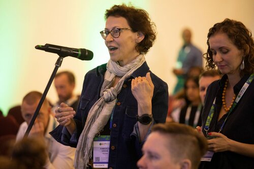 AIDS 2026, the 26th International AIDS Conference. Rio de Janeiro, Brazil.
Wednesday, 29 July 2026.

SAT35. The future of HIV service delivery is…simplification, self-care, integration, and AI in practice.
In the photo: Audience asking questions.

©️ Felipe Varanda / IAS