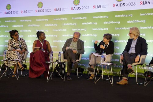 AIDS 2026, the 26th International AIDS Conference. Rio de Janeiro, Brazil.
Wednesday, 29 July 2026

SY10. Leadership at the tipping point: Protesting the gains and advancing progress in a new era of the HIV response.
In the photo: Nomonde Ngema, Peter Piot, Mariangela Simão, Mitchell Warren.

©️ Andréa Testoni / IAS