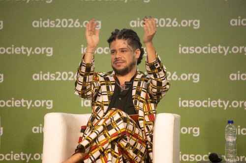 AIDS 2026, the 26th International AIDS Conference. Rio de Janeiro, Brazil.
Thursday, 30 July 2026.

SS02. Racism as a driver of HIV: From lived experience to structural change.
In the photo: Thiago Jerohan Albuquerque da Cruz, Gestos - Soropositividade, Comunicação e Gênero.

© Felipe Varanda / IAS
