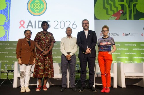 AIDS 2026, the 26th International AIDS Conference. Rio de Janeiro, Brazil.
Wednesday, 29 July 2026

SS01. After the emergency: Rebuiding sustainable access to HIV treatment and prevention.
In this photo: Nonhlanhla Ignata Ndlovu, Olayide Akanni, Yogan Pillay, Javier Padilla Bernaldez, Nora Bar.

©️ Andréa Testoni / IAS