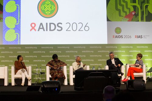 AIDS 2026, the 26th International AIDS Conference. Rio de Janeiro, Brazil.
Wednesday, 29 July 2026

SS01. After the emergency: Rebuiding sustainable access to HIV treatment and prevention.
In this photo: Nonhlanhla Ignata Ndlovu, Olayide Akanni, Yogan Pillay, Javier Padilla Bernaldez, Nora Bar.

©️ Andréa Testoni / IAS