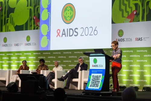 AIDS 2026, the 26th International AIDS Conference. Rio de Janeiro, Brazil.
Wednesday, 29 July 2026

SS01. After the emergency: Rebuiding sustainable access to HIV treatment and prevention.
In this photo: Nonhlanhla Ignata Ndlovu, Olayide Akanni, Yogan Pillay, Javier Padilla Bernaldez, Nora Bar.

©️ Andréa Testoni / IAS