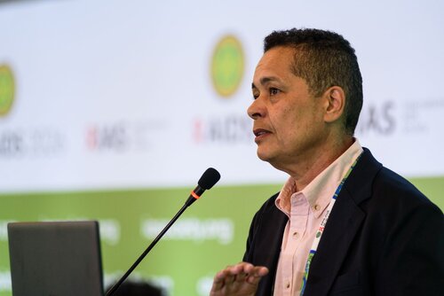 AIDS 2026, the 26th International AIDS Conference. Rio de Janeiro, Brazil.
Thursday, 30 July 2026.

MM03. IAS Regional Members' Meeting: United States and Canada.
In the photo: Asa Radix.

©️ Rogério von Krüger / IAS