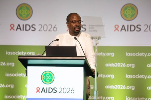 AIDS 2026, the 26th International AIDS Conference. Rio de Janeiro, Brazil.
Friday, 31 July 2026.

PL05. Rapporteur report-back session.
In the photo:Alegra Wolter, Suara Kita and the Kirby Institute, Indonesia.Allan Maleche, KELIN, Kenya.