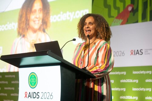 AIDS 2026, the 26th International AIDS Conference. Rio de Janeiro, Brazil.
Friday, 31 July 2026.

PL05. Rapporteur report-back session.
In the photo:Susan Cole, Phoenix Health Movement, United Kingdom.