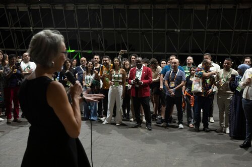 AIDS 2026, the 26th International AIDS Conference. Rio de Janeiro, Brazil.
Friday, 31July 2026.

VOLPARTY. .Volunteers party
In the photo: Voluteers gathering at volunteers party at the end of the conference.